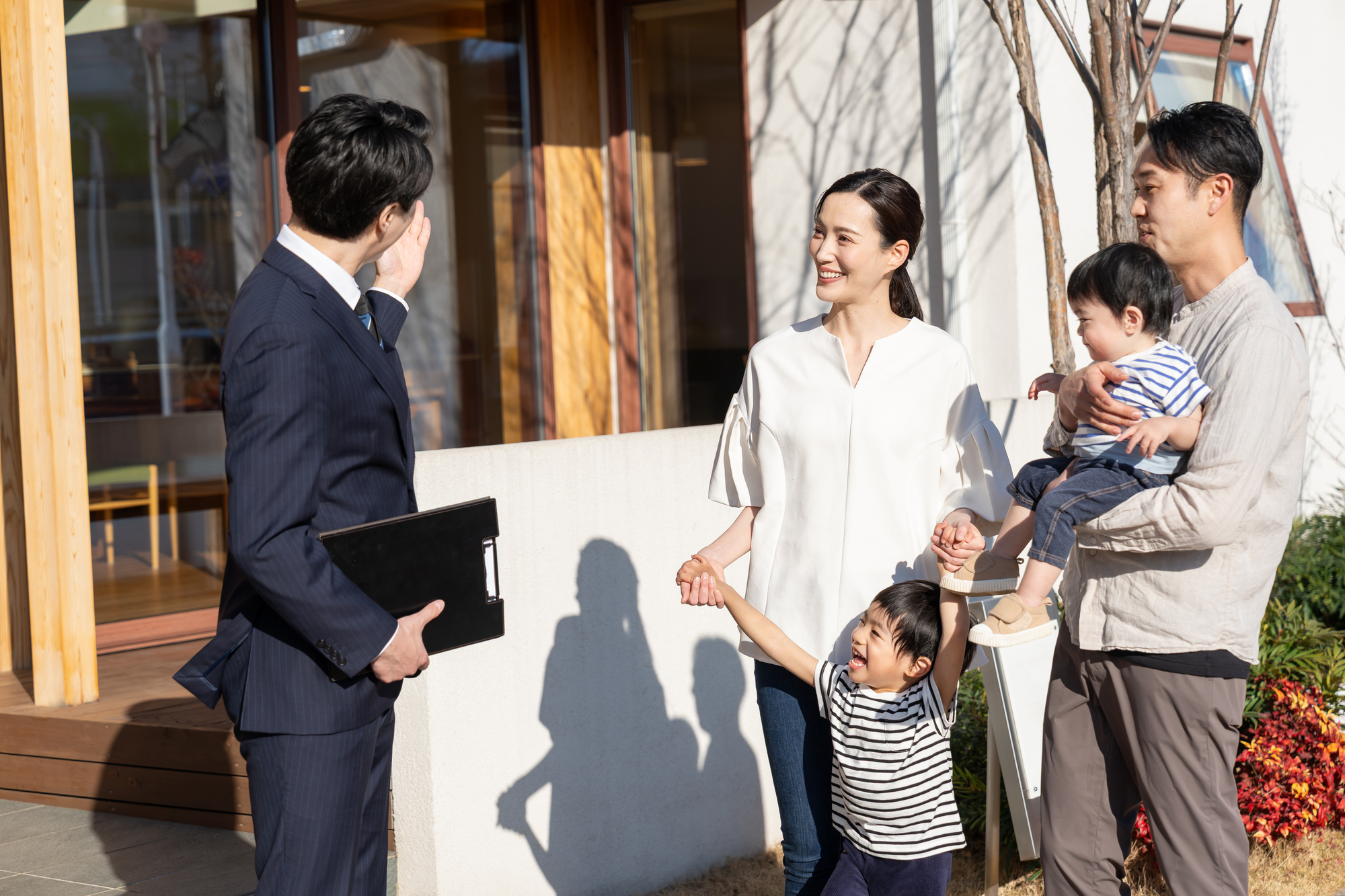 通勤しやすいのはどこ？都下6エリアを路線・混雑で比較【土地探し×注文住宅】